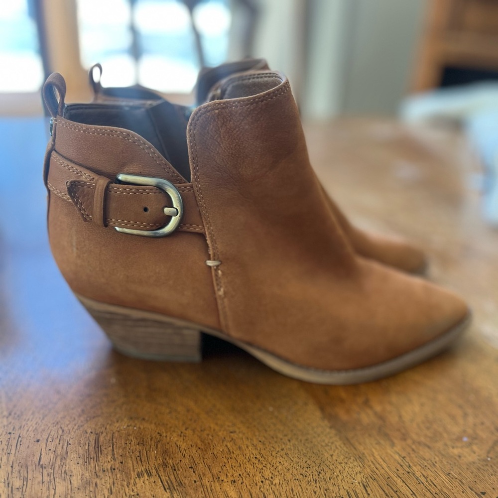 Sam Edelman brown booties. 8.5. Gently worn